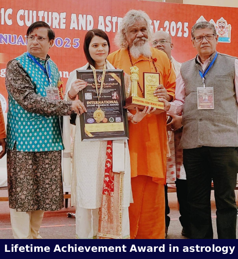 Astrologer Dr. Khushboo Pandy